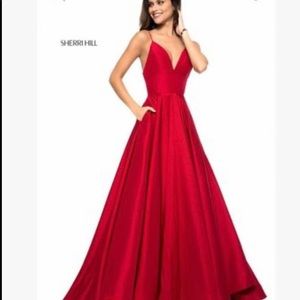 Sherri Hill prom gown